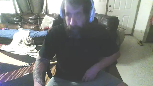 mayg online show from December 21, 6:04 am