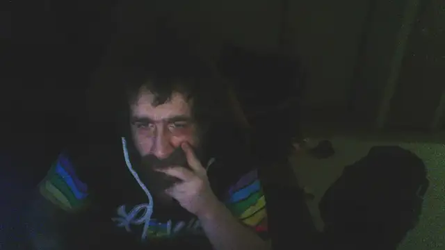 mayg online show from December 17, 6:07 am