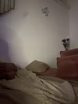 Anaalqueenn online show from April 21, 11:44 pm