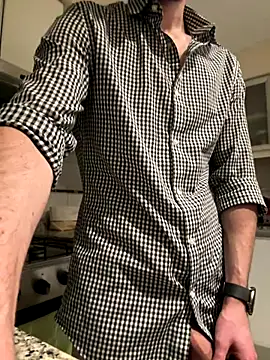 luciferrodri 25 online show from December 4, 6:45 am