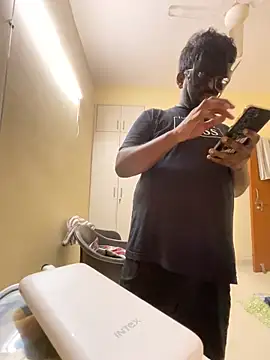 Snapshot of nightlife__12 chatting on March 13, 12:02 pm nightlife 12 online show from March 13, 12:02 pm