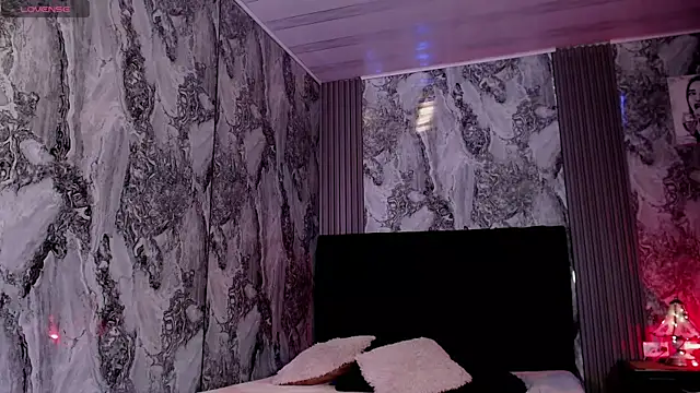 AshleyVega01 online show from March 26, 3:43 pm