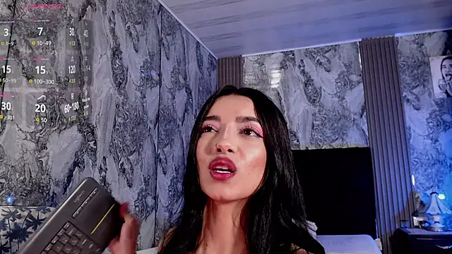 Snapshot of AshleyVega01 chatting on May 15, 3:54 pm AshleyVega01 online show from May 15, 3:54 pm