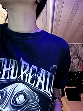 AshleyVega01 online show from March 13, 2:01 pm