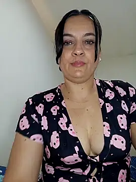 Snapshot of megan_milf79 chatting on April 21, 12:56 pm megan milf79 online show from April 21, 12:56 pm