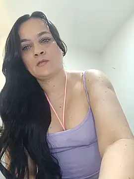Snapshot of megan_milf79 chatting on June 17, 9:36 pm megan milf79 online show from June 17, 9:36 pm