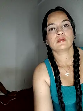Snapshot of megan_milf79 chatting on March 15, 12:36 am megan milf79 online show from March 15, 12:36 am