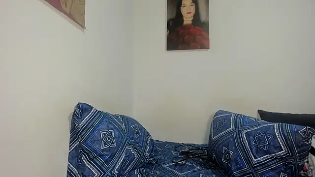 Snapshot of megan_milf79 chatting on November 23, 3:44 pm megan milf79 online show from November 23, 3:44 pm