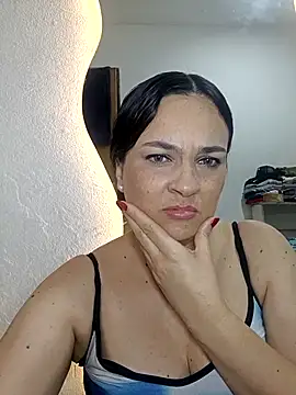 megan milf79 online show from April 18, 7:18 pm