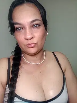 megan milf79 online show from February 12, 7:46 pm