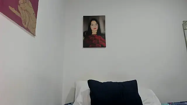 Snapshot of megan_milf79 chatting on November 8, 4:10 pm megan milf79 online show from November 8, 4:10 pm