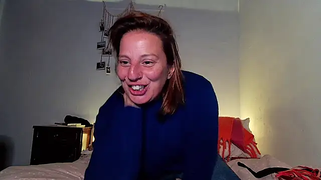 vitoriavaz online show from November 22, 6:40 pm