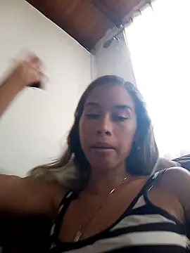 Snapshot of Sexi_girl29 chatting on October 22, 2:05 pm Sexi girl29 online show from October 22, 2:05 pm