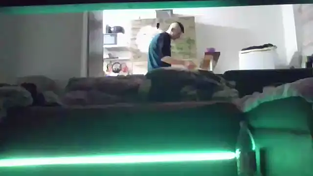 Snapshot of ThePython666 chatting on November 16, 8:57 pm ThePython666 online show from November 16, 8:57 pm