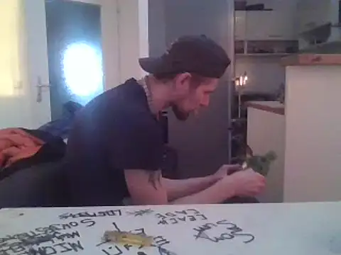 Snapshot of ThePython666 chatting on March 19, 5:06 pm ThePython666 online show from March 19, 5:06 pm