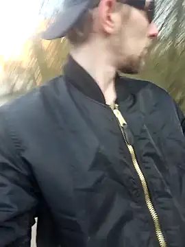 Snapshot of ThePython666 chatting on March 17, 4:54 pm ThePython666 online show from March 17, 4:54 pm