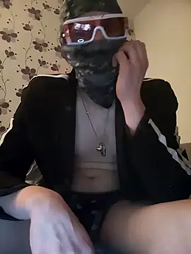 Snapshot of ThePython666 chatting on March 11, 3:25 am ThePython666 online show from March 11, 3:25 am