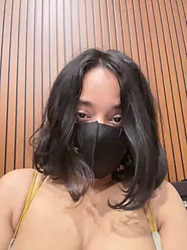 Snapshot of lustyindiancouple chatting on March 14, 10:05 pm lustyindiancouple online show from March 14, 10:05 pm