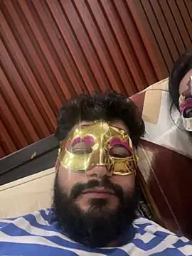 Snapshot of lustyindiancouple chatting on March 11, 5:57 pm lustyindiancouple online show from March 11, 5:57 pm