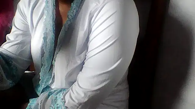 Sydneyputinha online show from March 17, 12:19 pm