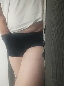 gui67675 online show from October 15, 8:28 pm