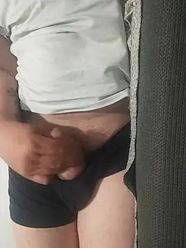 gui67675 online show from October 19, 4:48 am