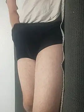 gui67675 online show from October 9, 6:25 am