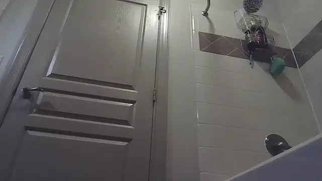 Snapshot of whowantsacreampie chatting on October 22, 11:42 am whowantsacreampie online show from October 22, 11:42 am