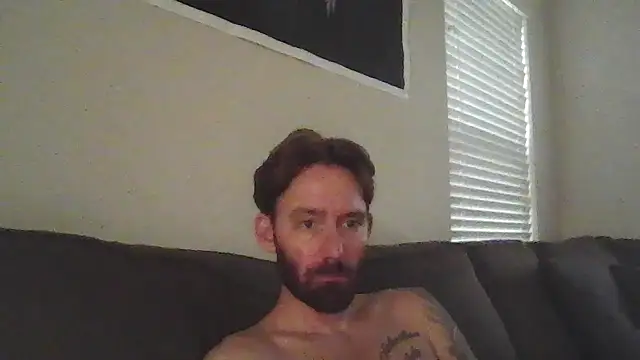 Snapshot of whowantsacreampie chatting on November 5, 10:35 pm whowantsacreampie online show from November 5, 10:35 pm