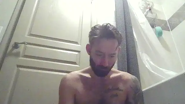 Snapshot of whowantsacreampie chatting on September 28, 9:33 pm whowantsacreampie online show from September 28, 9:33 pm