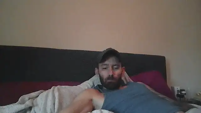 Snapshot of whowantsacreampie chatting on October 31, 12:13 pm whowantsacreampie online show from October 31, 12:13 pm