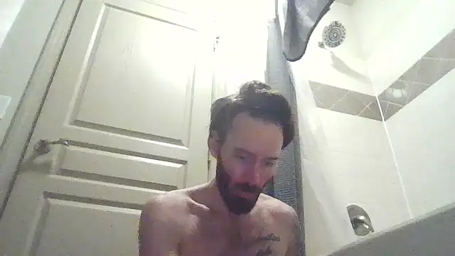 Snapshot of whowantsacreampie chatting on January 11, 11:28 am whowantsacreampie online show from January 11, 11:28 am