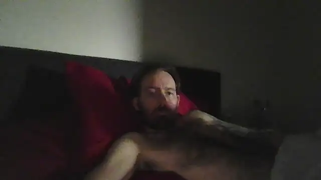 Snapshot of whowantsacreampie chatting on March 3, 7:43 pm whowantsacreampie online show from March 3, 7:43 pm