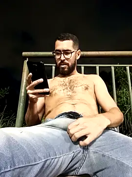 pdasgyn online show from April 14, 9:42 pm