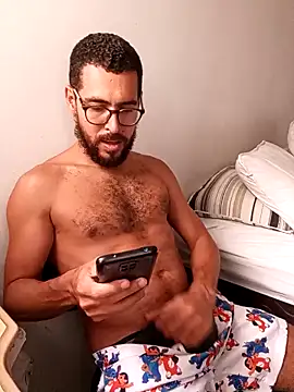 Snapshot of pdasgyn chatting on November 9, 6:23 pm pdasgyn online show from November 9, 6:23 pm