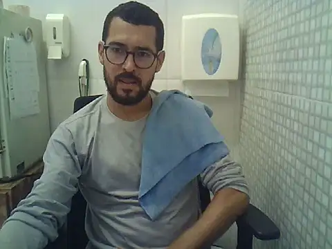 pdasgyn online show from March 12, 1:48 pm