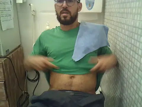 Snapshot of pdasgyn chatting on October 31, 12:46 pm pdasgyn online show from October 31, 12:46 pm