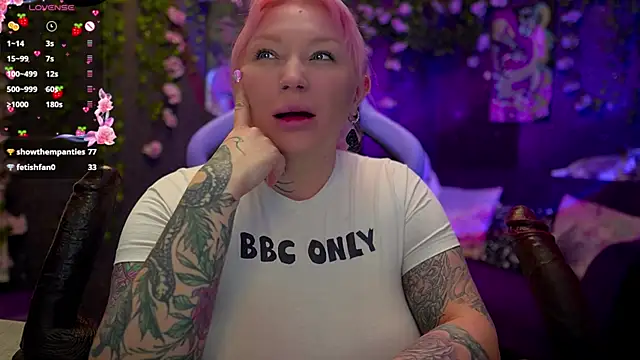 BlackedBarbie online show from October 16, 7:11 pm