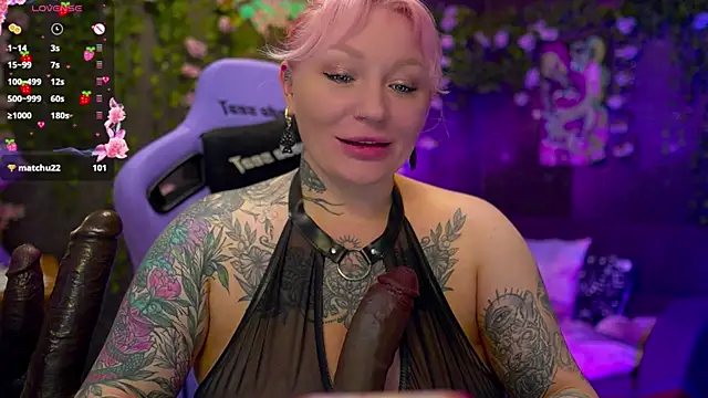 BlackedBarbie online show from November 2, 8:03 pm