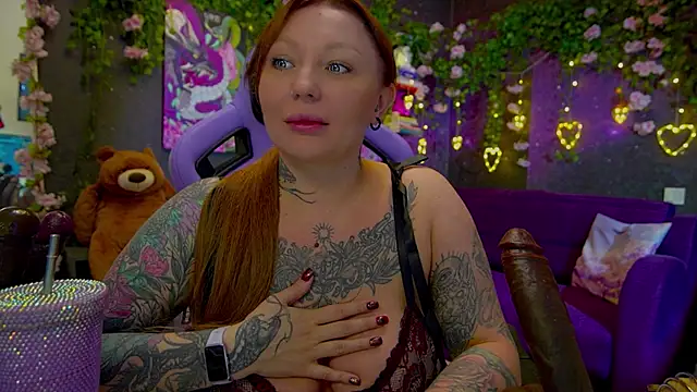 BlackedBarbie online show from March 1, 7:25 pm