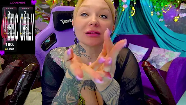 BlackedBarbie online show from July 18, 6:16 pm