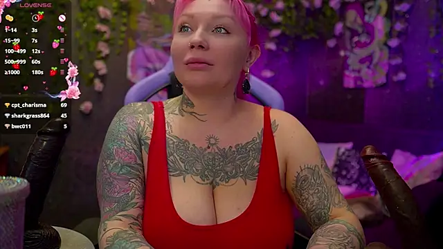 BlackedBarbie online show from November 9, 7:40 pm