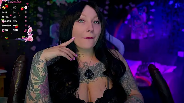 BlackedBarbie online show from October 31, 6:59 pm