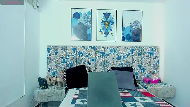 sexyvioletvalerious online show from March 25, 2:38 pm