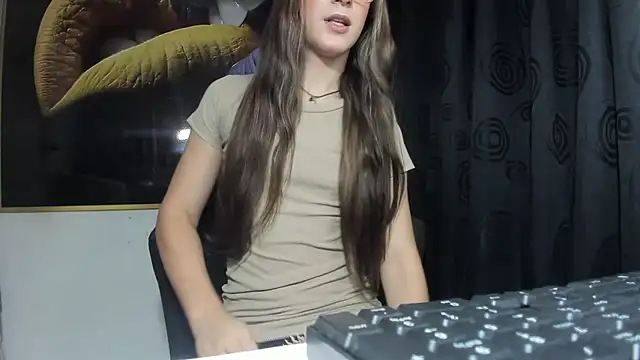Snapshot of sexyvioletvalerious chatting on July 23, 3:08 pm sexyvioletvalerious online show from July 23, 3:08 pm