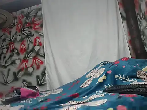 SHARONYJQVI online show from September 17, 11:29 pm