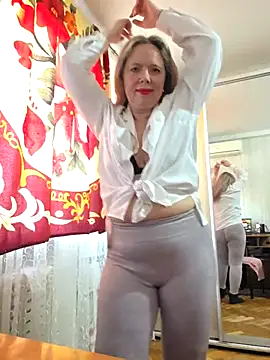 Irina3718 online show from March 9, 1:47 pm