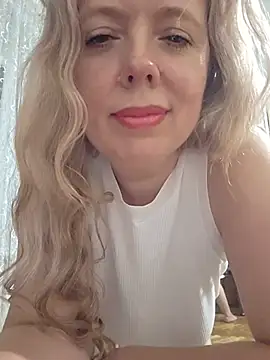 Irina3718 online show from July 21, 9:27 pm