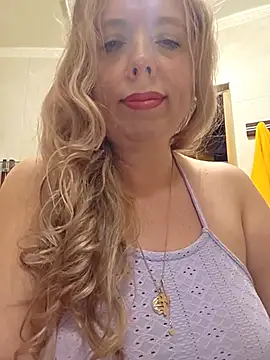 Irina3718 online show from July 25, 10:22 am