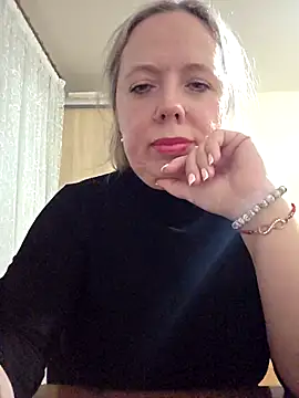 Irina3718 online show from December 3, 4:50 pm